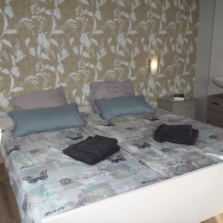 Ferienwohnung Mosea Zeltingen-Rachtig Exterior foto